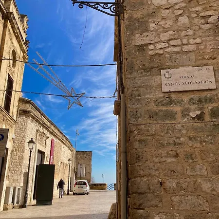 Apartment San Pietro Classy Old Town